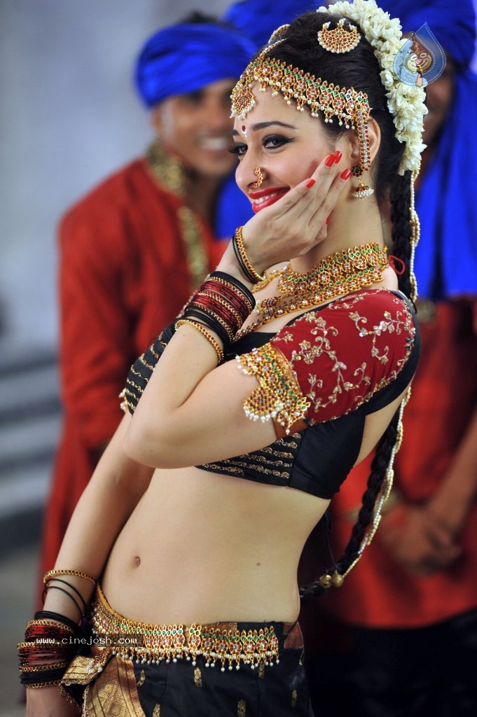 Tamanna New Hot Photos - 86 / 102 photos