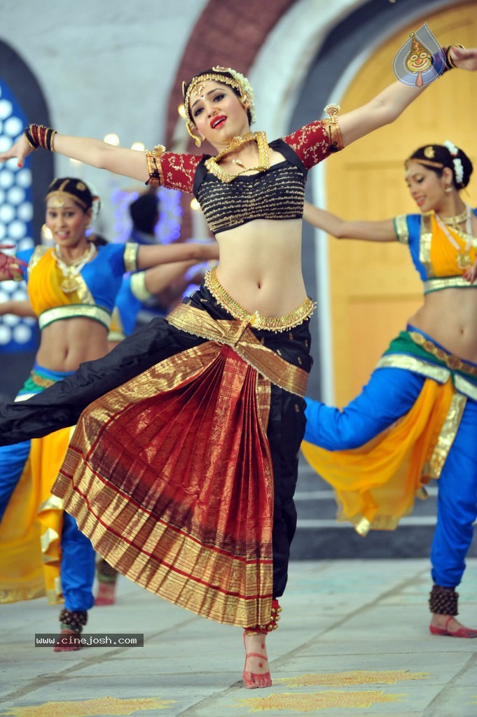 Tamanna New Hot Photos - 90 / 102 photos