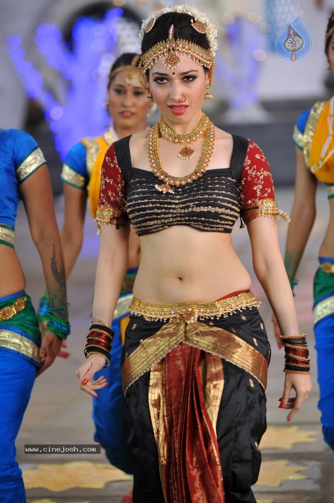 Tamanna New Hot Photos - 101 / 102 photos