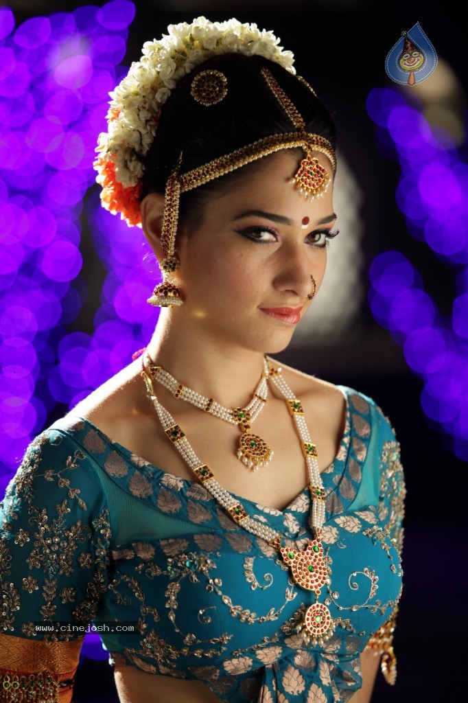 Tamanna New Hot Stills - 1 / 34 photos