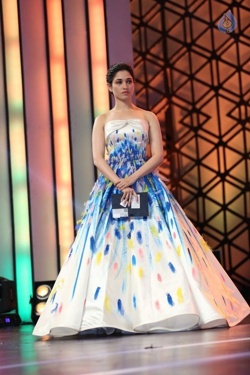 Tamanna New Photos - 17 / 25 photos