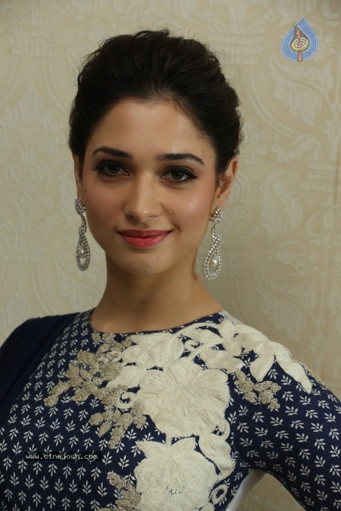 Tamanna New Pics - 19 / 102 photos