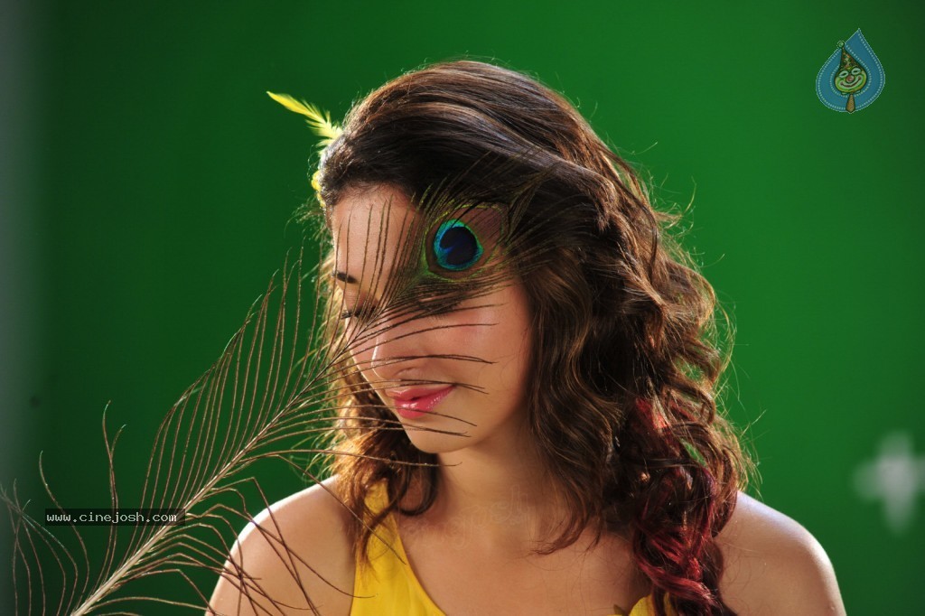 Tamanna New Spicy Photos - 25 / 89 photos
