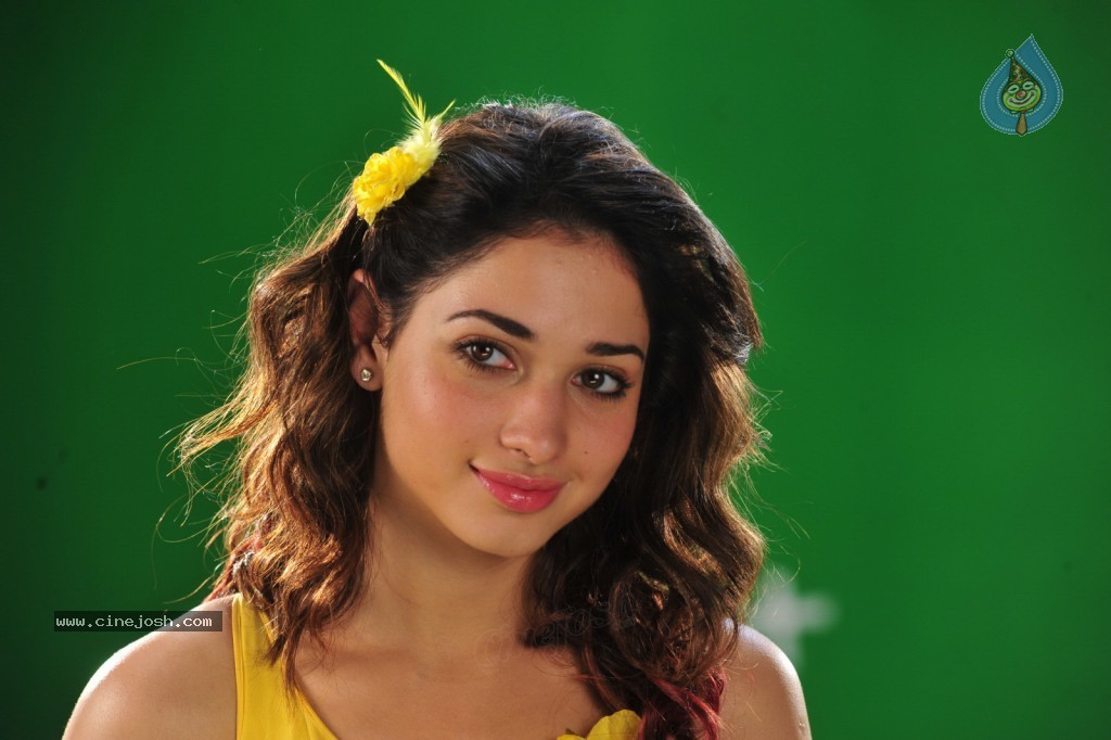 Tamanna New Spicy Photos - 83 / 89 photos