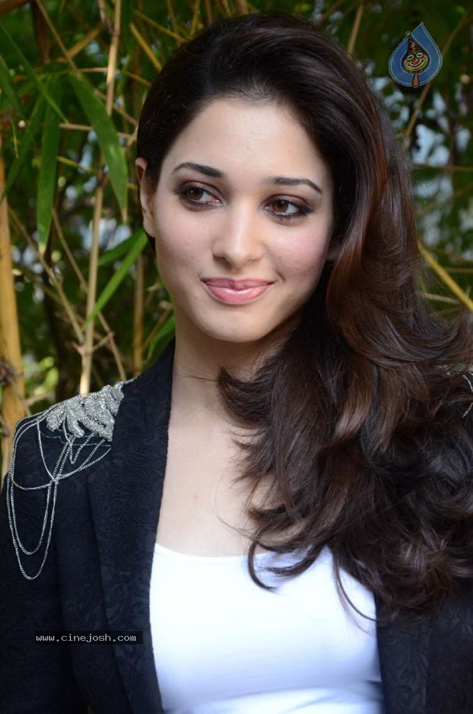 Tamanna New Stills - 19 / 82 photos