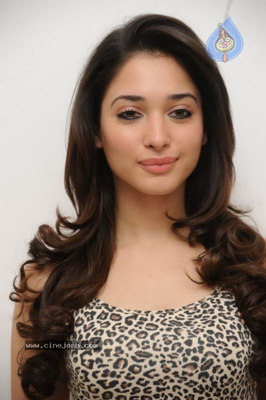 Tamanna Stills - 43 / 88 photos