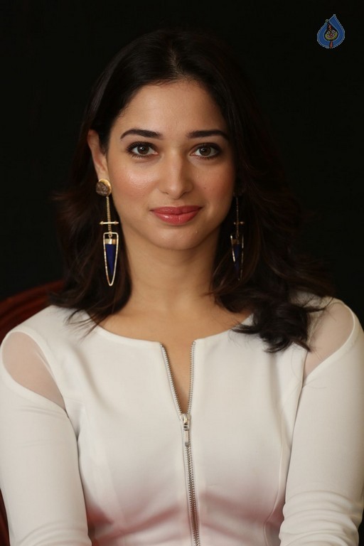 Tamannaah Pics - 17 / 42 photos