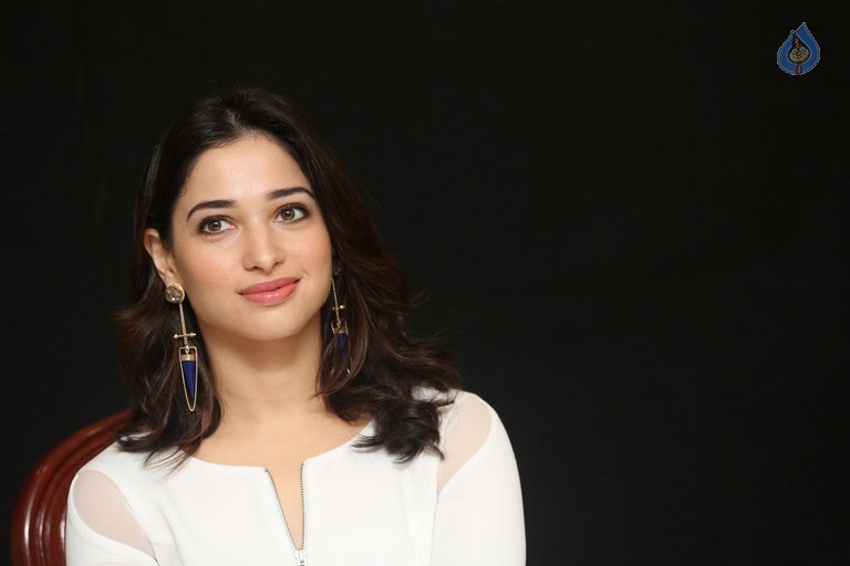 Tamannaah Pics - 18 / 42 photos