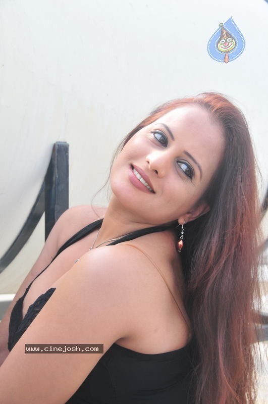 Tanisha Spicy Gallery - 4 / 127 photos