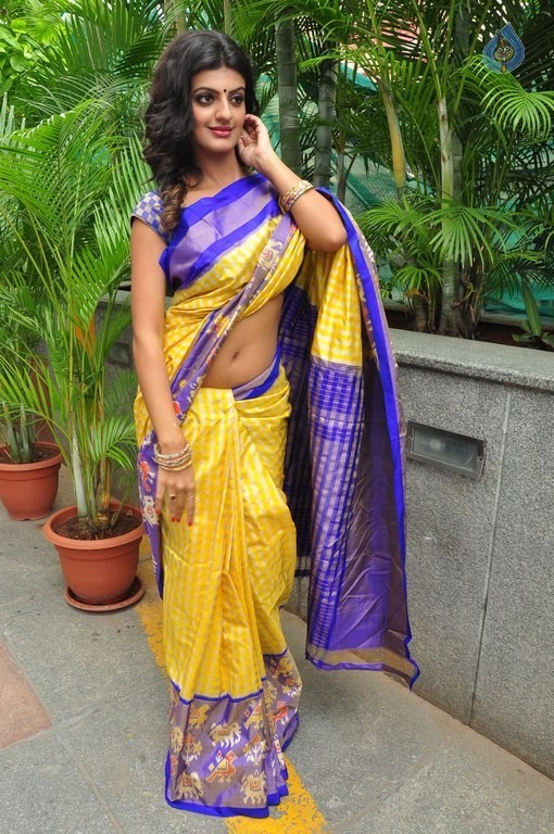 Tanishq Tiwari New Pics - 17 / 39 photos