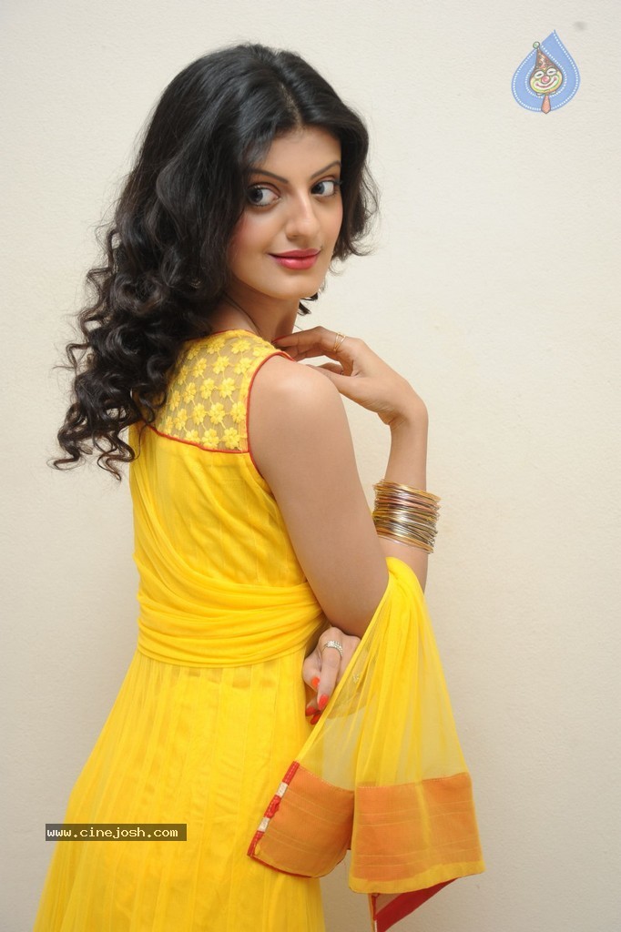 Tanishq Tiwari Stills - 6 / 92 photos