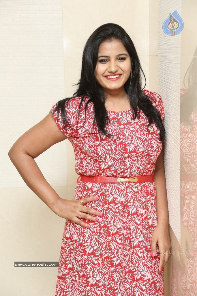 Tanusha Stills - 5 / 38 photos