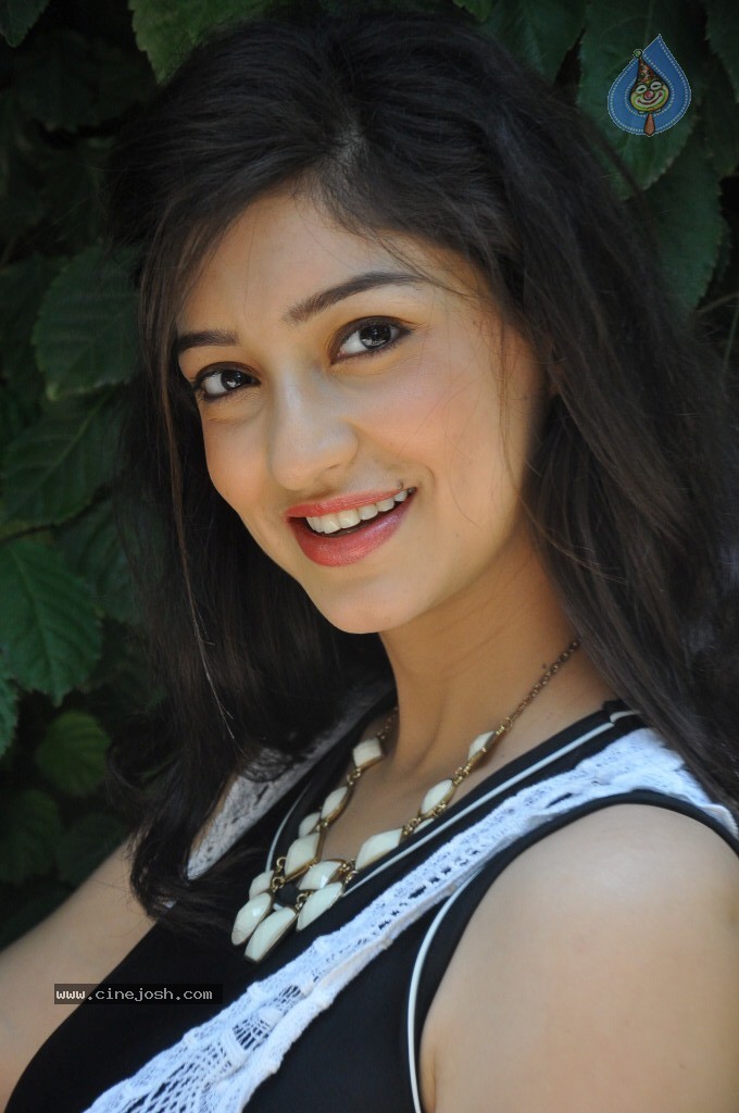 Tanvi Vyas New Gallery - 74 / 118 photos