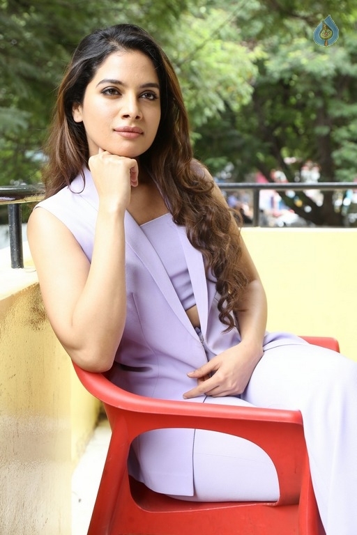 Tanya Hope Latest Gallery - 4 / 36 photos