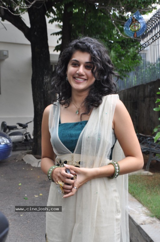 Tapsee Latest Gallery - 7 / 64 photos