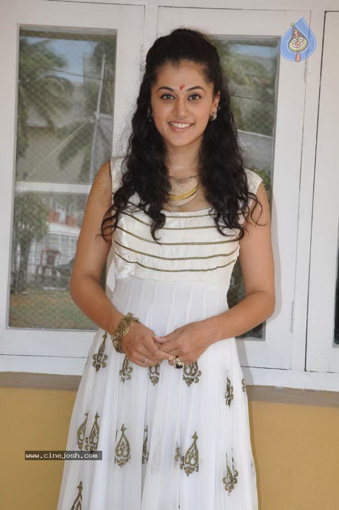 Tapsee Latest Photos - 11 / 65 photos