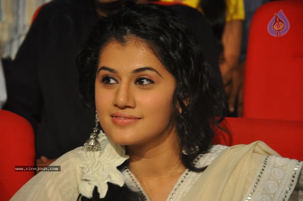 Tapsee Latest Photos - 6 / 36 photos