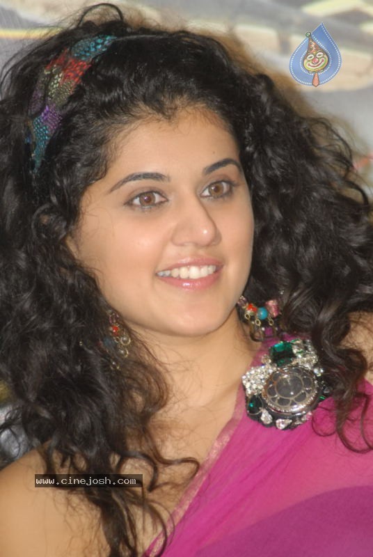 Tapsee Latest Pics - 42 / 49 photos