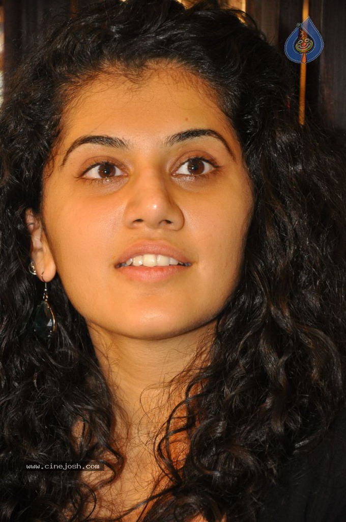 Tapsee Latest Stills - 45 / 72 photos