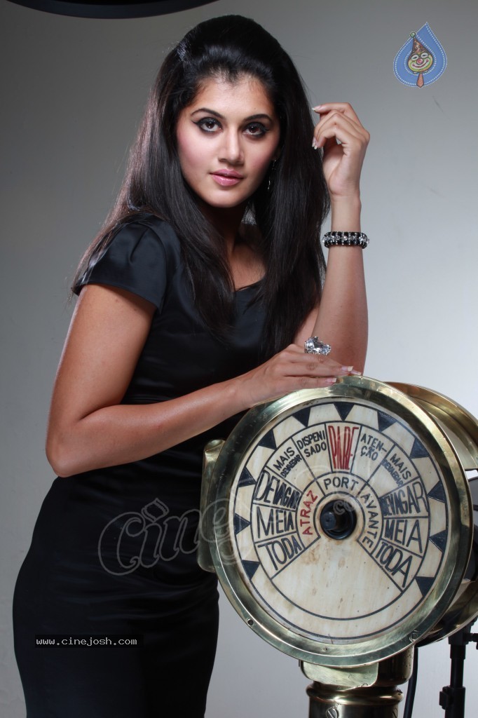 Tapsee Photo Shoot Stills - 49 / 77 photos