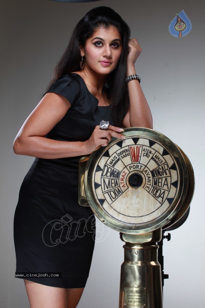 Tapsee Photo Shoot Stills - 67 / 77 photos
