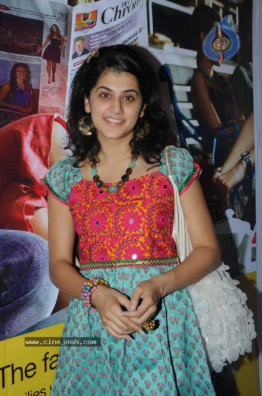 Tapsee visits Nizam College Grounds - 70 / 72 photos