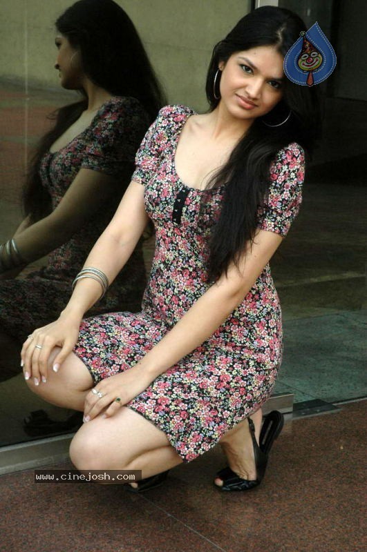 Tara Alisha New Stills - 41 / 79 photos