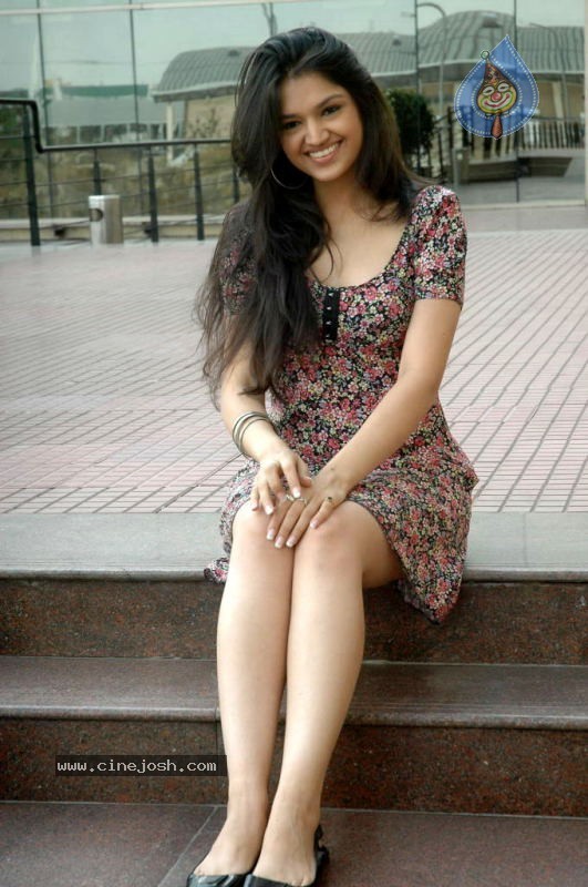 Tara Alisha New Stills - 45 / 79 photos