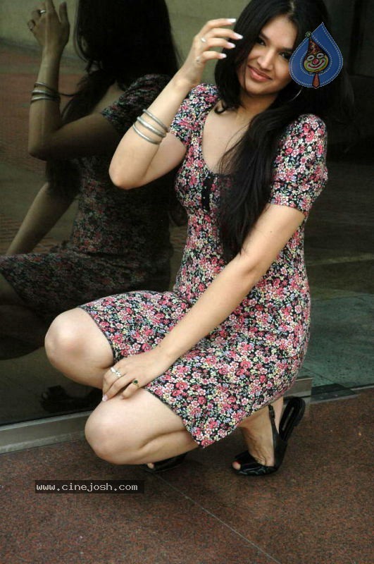 Tara Alisha New Stills - 46 / 79 photos