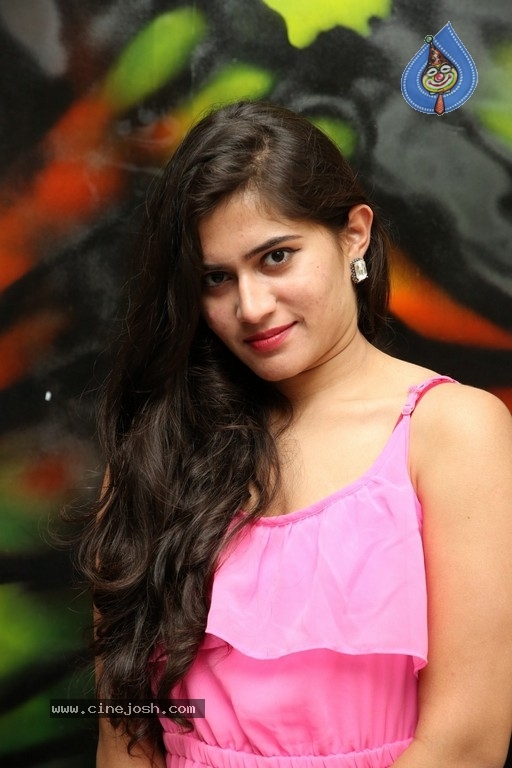 Tara Chowdary New Pics - 11 / 11 photos