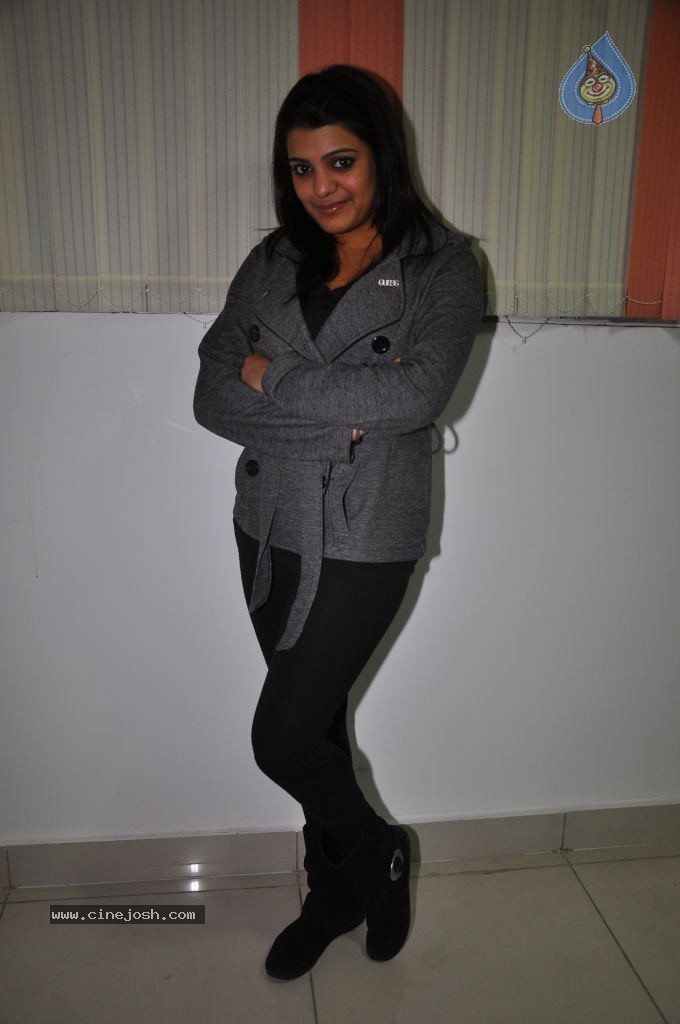 Tashu Kaushik New Stills - 52 / 76 photos