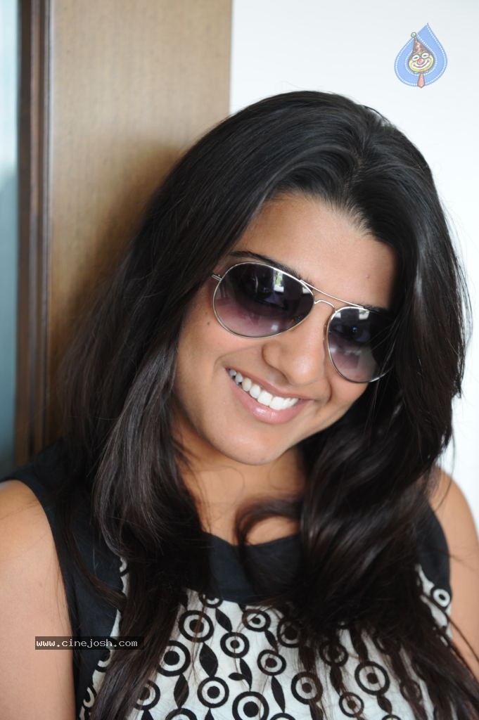 Tashu Koushik Latest Stills - 52 / 90 photos