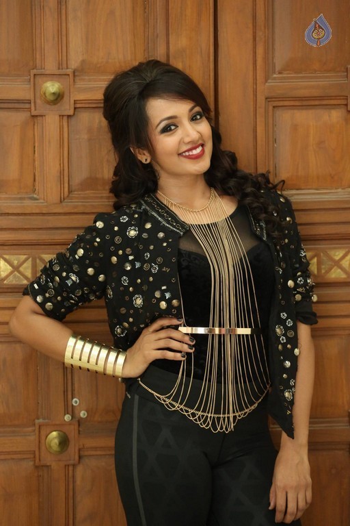 Tejaswi Madivada Pics - 33 / 60 photos