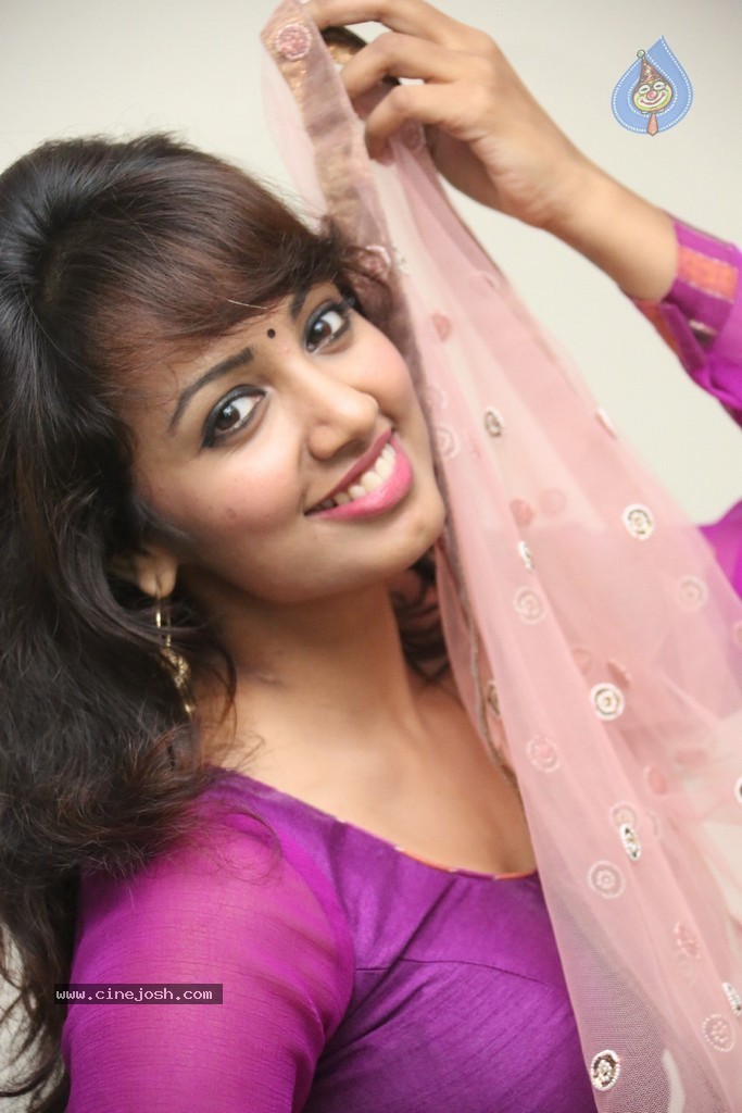 Tejaswi New Pics - 79 / 94 photos