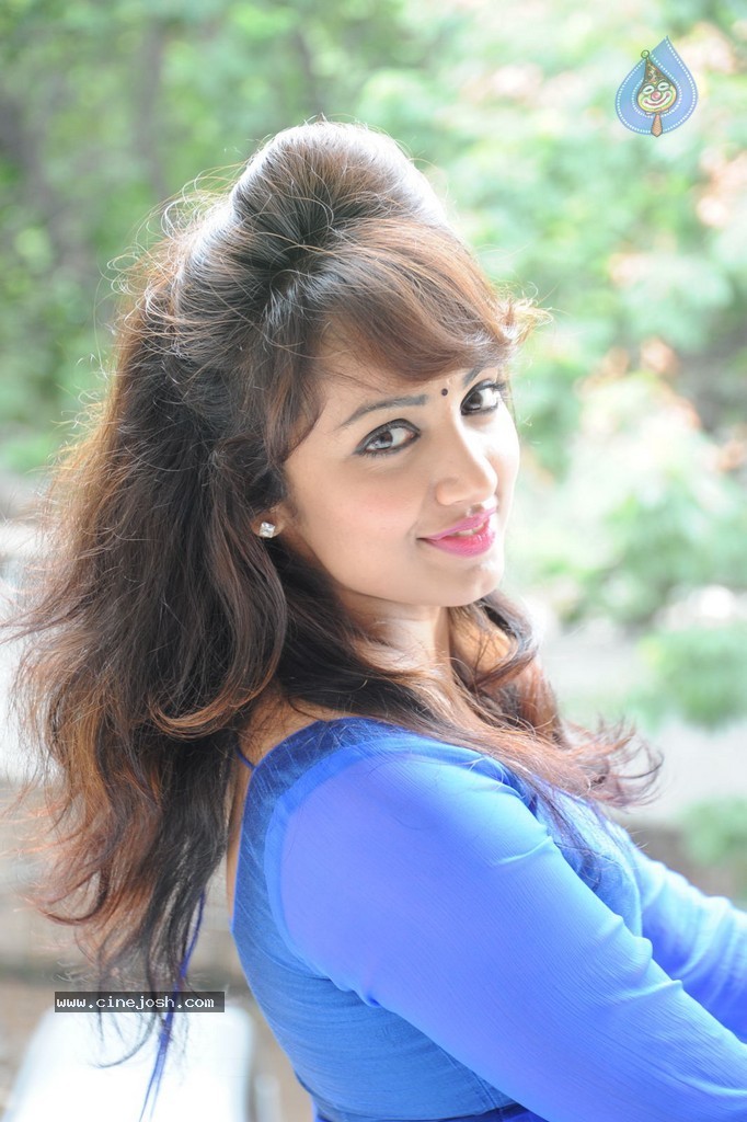 Tejaswi New Stills - 138 / 222 photos