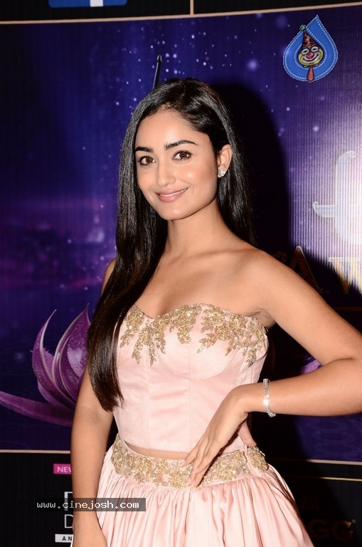 Tridha Choudhary At Zee Apsara Awards - 34 / 39 photos