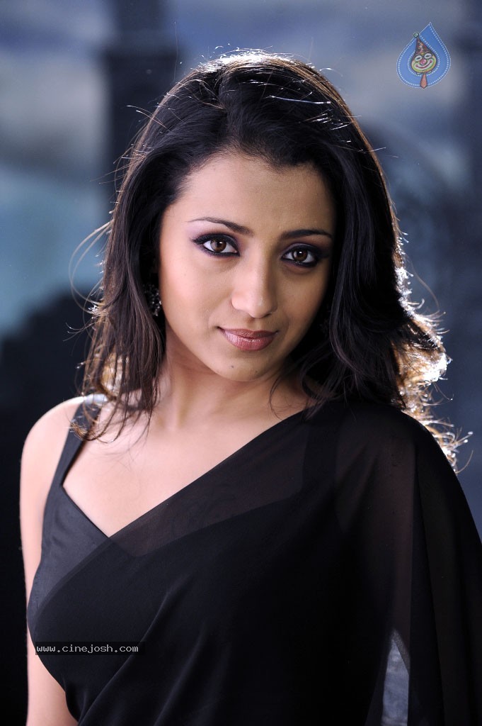 Trisha Hot Gallery - 43 / 83 photos