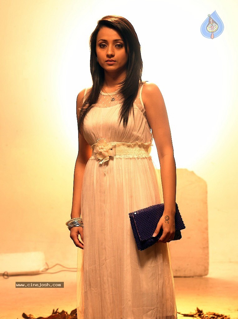 Trisha New Spicy Stills - 2 / 34 photos