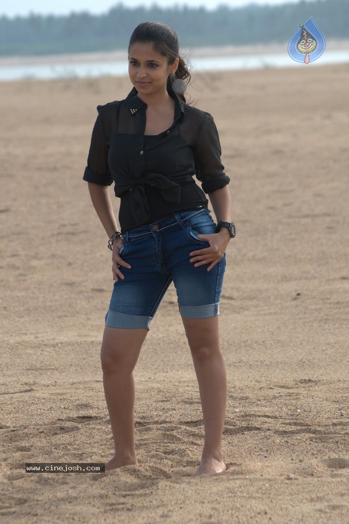 Trishala Shah New Photos - 23 / 64 photos