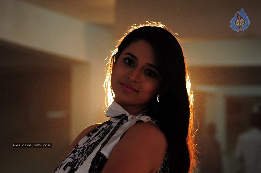 Trishala Shah New Photos - 30 / 64 photos