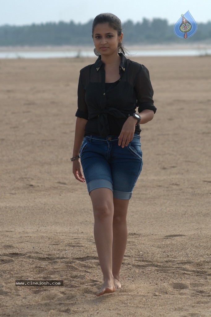 Trishala Shah New Photos - 42 / 64 photos