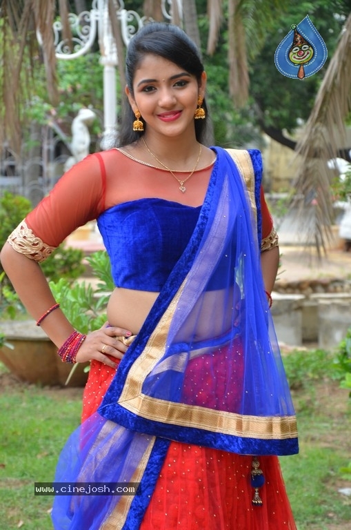 TV Serial Actress Gagana Photos - 14 / 14 photos