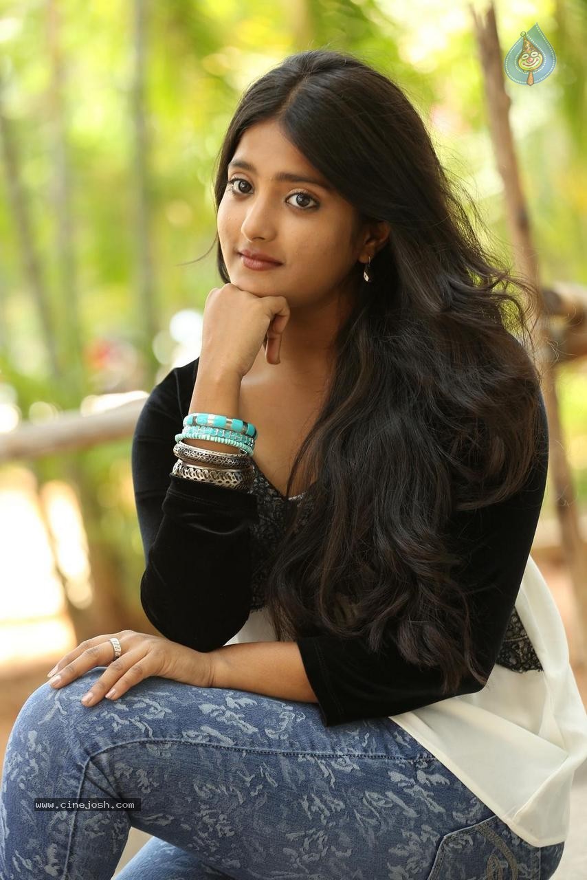 Ulka Gupta New Photos - 12 / 84 photos