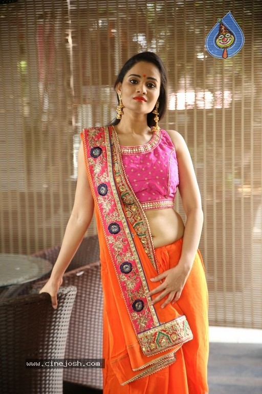 Usha New Photos - 18 / 34 photos