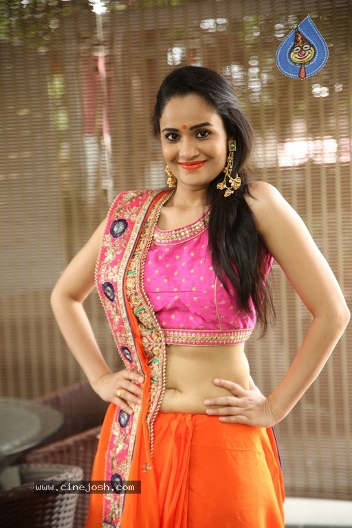 Usha New Photos - 29 / 34 photos