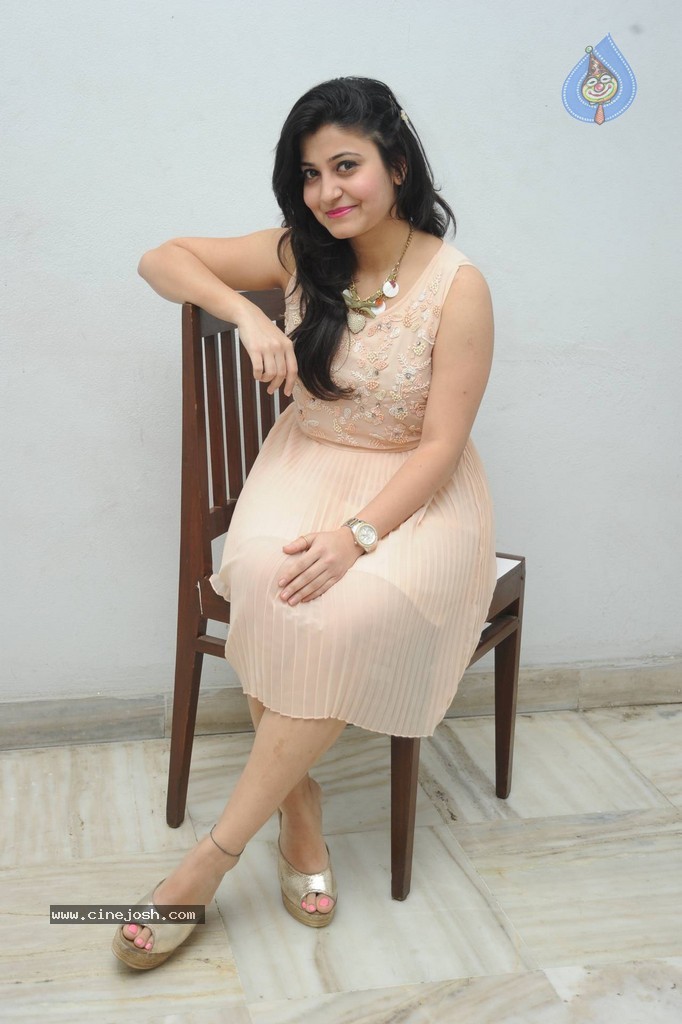 Vaishali New Stills - 31 / 88 photos