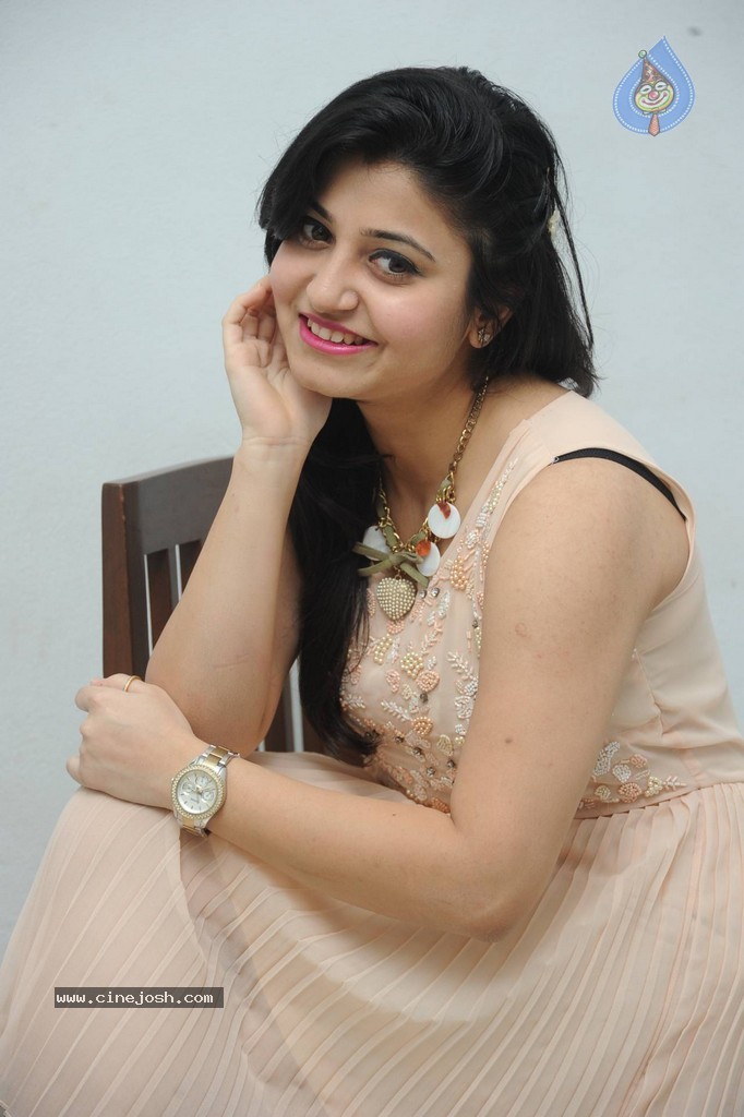 Vaishali New Stills - 47 / 88 photos