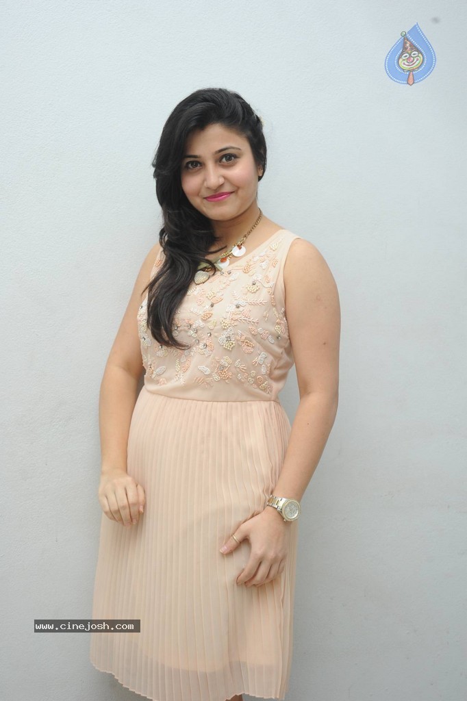 Vaishali New Stills - 78 / 88 photos