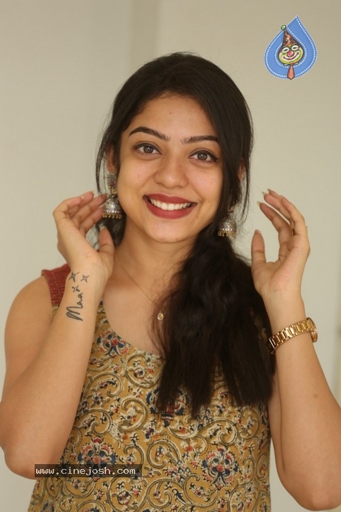 Varsha Bollamma Photos - 3 / 20 photos