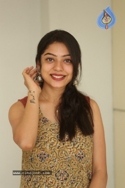 Varsha Bollamma Photos - 7 / 20 photos